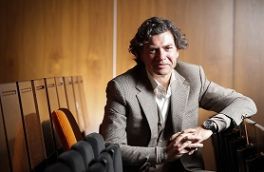 Guy Van Liemt Erasmus University, Rotterdam
