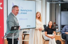 Embracing Uncertainty: Transitioning from Trend Forecasts to Future Scenarios